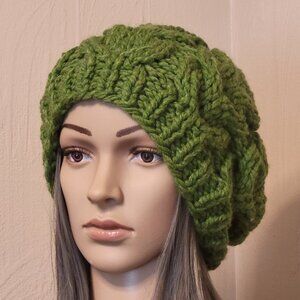 Wool Chunky Knit Beret, Oversized Beanie, Cable Knit Hat, Slouchy Beanie, Green